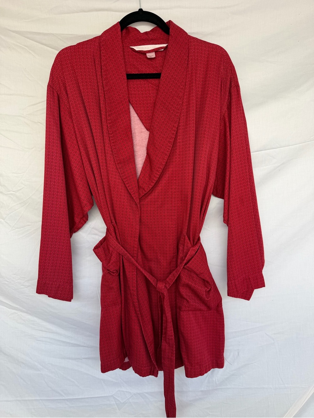 Victoria Secret Red patterned robe with tie belt size M/L